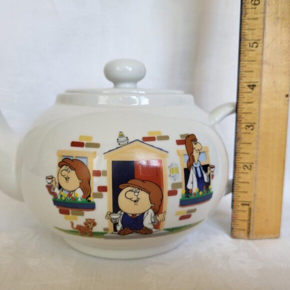 Tetley Tea Folk Teapot and Mugs - Picture 6 of 14